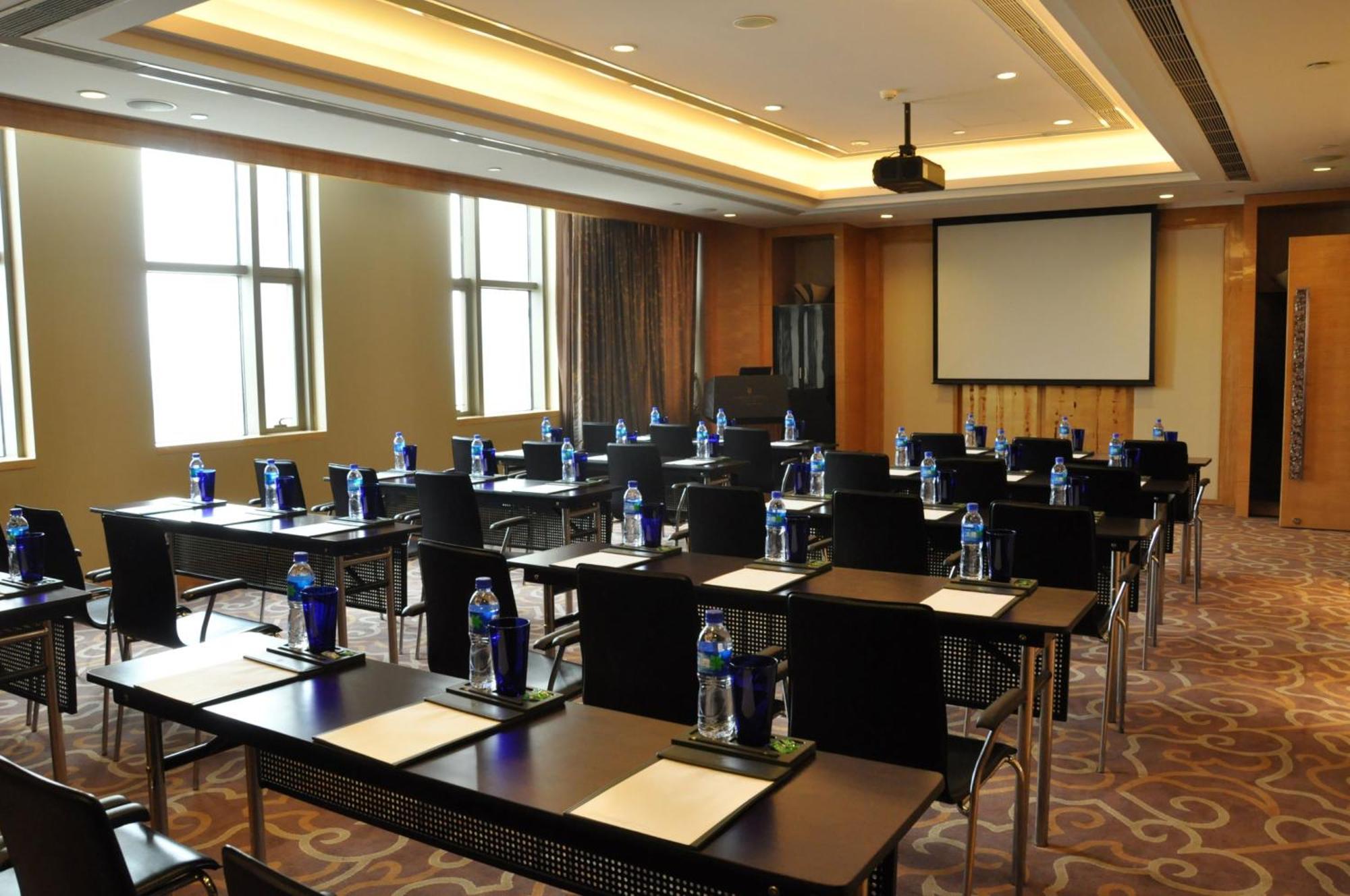 Intercontinental Shijiazhuang By Ihg Hotel ภายนอก รูปภาพ